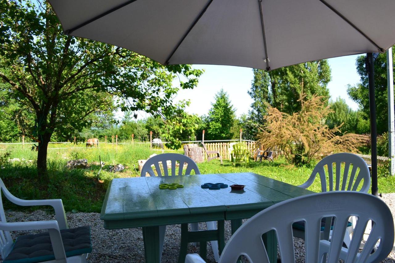 Couanac Gite Familial A La Campagne Avec Piscine Cayriech Экстерьер фото